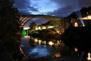 ironbridge.jpg - Ironbridge lights