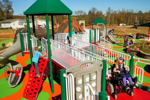 kades-playground-13-1001-1-wheelchair-accessible.jpg - Revivify Manor Park! Phase 1