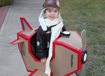 airplane-halloween-costume-cardboard.jpg