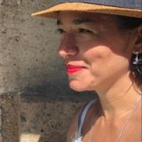 Sylvia de Queiroz avatar image