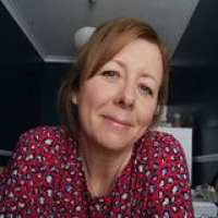 Julie Maxwell avatar image