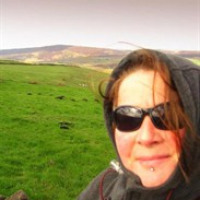 Lesley Nixon avatar image