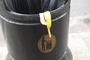 311.jpg - WASTE IS BANANAS -popuc MAKES OUR SOIL