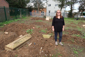 22154546-10209531874346357-5974778687157919289-n.jpg - Brookside Memorial Garden Project  