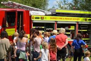 Surrey_Fire_and_Rescue_Services_at_Play_Day_web.jpg - Elmbridge Play Day 2015