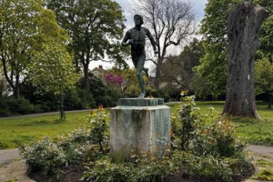 The Greek Runner, St Peter's Square, W6