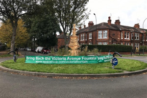 wooden-fountain-oct-2021.jpg - Bring Back the Victoria Avenue Fountain