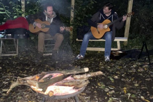 guitar-in-tent.jpg - Lancashire Learns Flamenco In Five