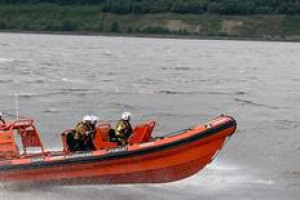 Saving lives with lifeboat communication