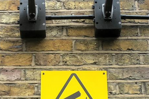 2016-11-14-23-44-00-002.jpg - CCTV security on streets of Battersea