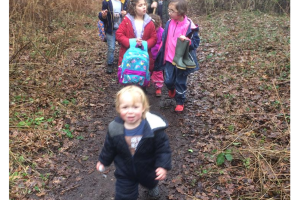 img-1105.jpg - Community forest school in Pirbright