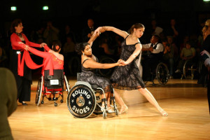 image-young-people-dancing-disabilities-5.jpg - YOUNG ENTERTAINERS ACADEMY 