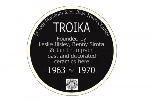 troika-plaque-apr-2024.jpg - A Plaque for Troika Ceramics, St Ives   