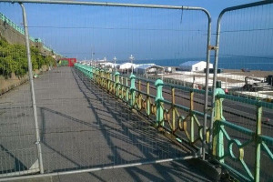 madeira-terraces-railings.jpg - Save Madeira Terrace