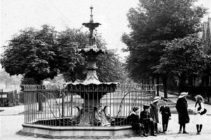 img-0355.jpg - Bring Back the Victoria Avenue Fountain