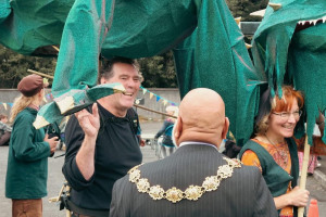 dragons-8.jpg - Earby Medieval Mayhem on 'The Green'