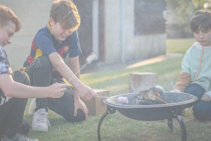 1352.jpg - Learning through play in Minchinhampton