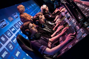 esports-2.jpg - ESports Tournament