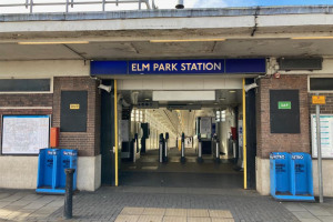 elm-park-station.jpg - Defibrillator for Elm Park Community
