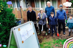Planting Day at Webheath NW6
