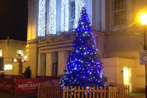 town-hall-tree-01-dec-2014.jpg - Light up St Albans