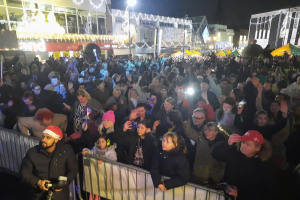 Halesowen Light Switch on at Somers Square