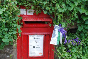 postboxb.jpg - Blue Plaque for Lady Rhondda