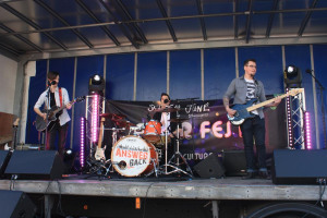 img-0176.jpg - Friar Fest 2016 