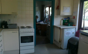 Image 4 of 7