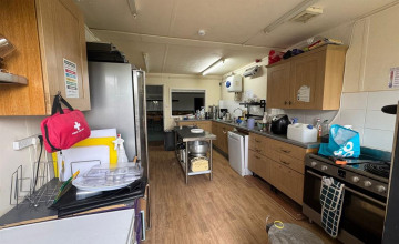 Image 2 of 10
