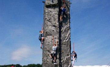Image 2 of 21