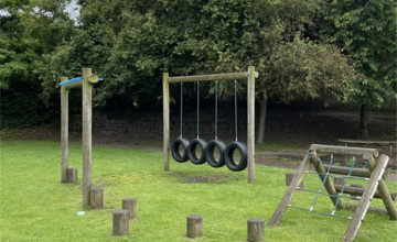 Image 4 of 9