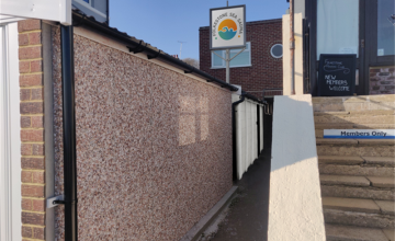 Image 4 of 6