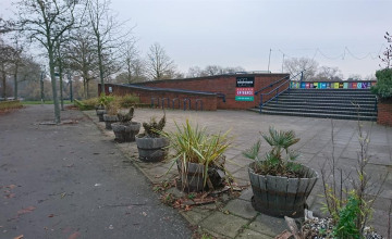 Image 4 of 5