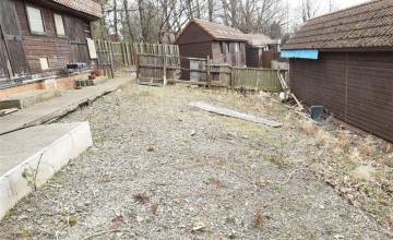 Image 10 of 24