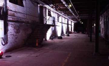 Image 4 of 4