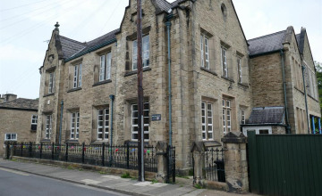 Image 2 of 3