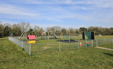 Image 2 of 4