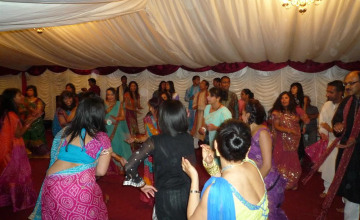 Image 3 of 3