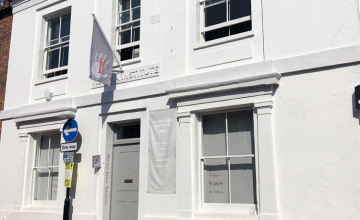 Image 1 of 7