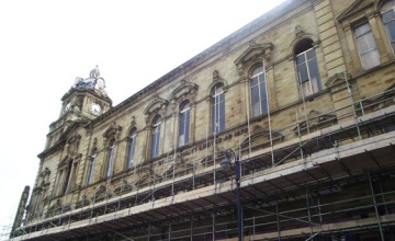 Image 2 of 10