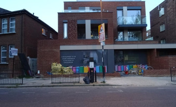 Image 4 of 75