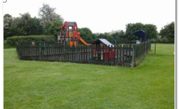 Image 4 of 4