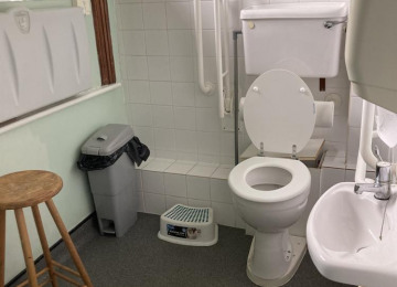easy-access-toilet-barbour-institute.jpg