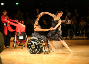 image-young-people-dancing-disabilities-5.jpg