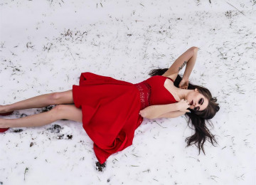 michael-mcauliffe-woman-lying-on-snow.jpg