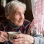 bigstock-elderly-woman-drinking-tea-sit-139201844.jpg