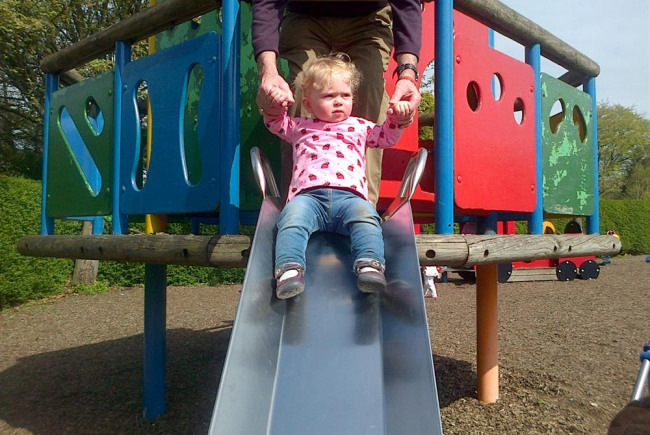 LEVEN SWINGING  PLAY PARK  YOUNG OLD