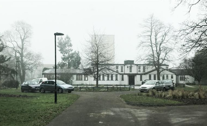 Image 3 of 9
