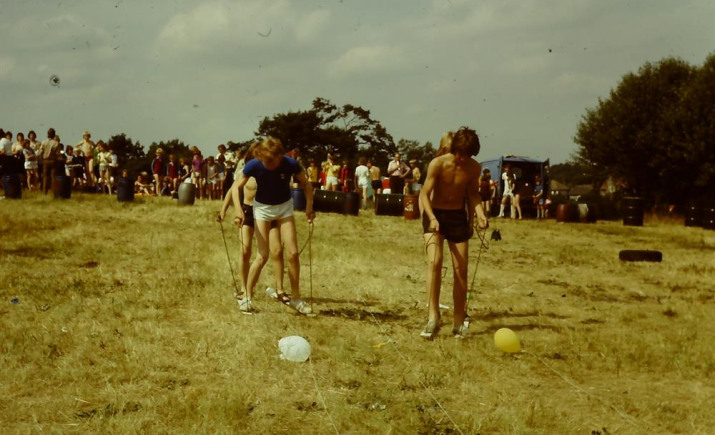 Image 2 of 4